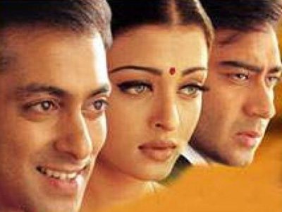 Aishwarya Rai romanced then beau Salman Khan and Ajay Devgan in the hit film